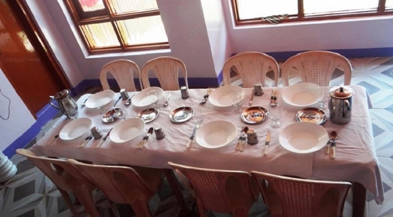 Hayat Hotel Pahalgām Dış mekan fotoğraf